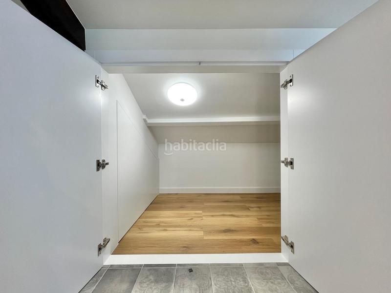 Foto 27d71e89-16bb-4bad-a456-0b36a31d24e7. Penthouse with heating in Ensanche Coruña (A)