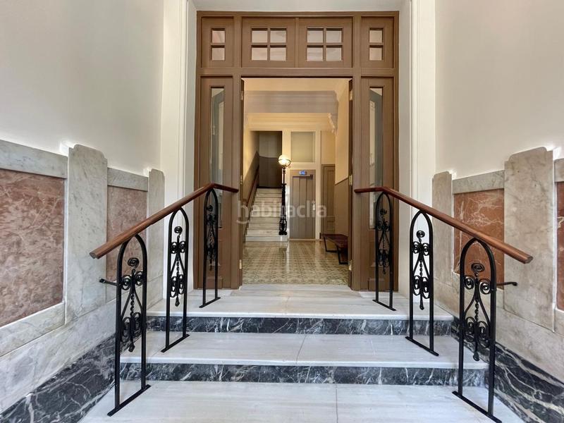 Foto 6b5594b0-a3e0-4ef7-88a8-0dca85049873. Penthouse with heating in Ensanche Coruña (A)