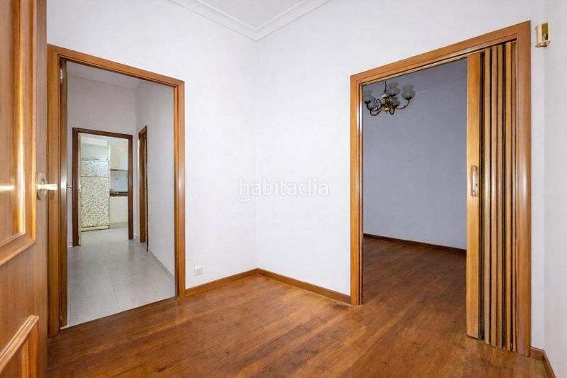 Foto c52fe5d3-8f60-4eec-bf67-9e2d64ccf895. Pis a Ensanche Coruña (A)