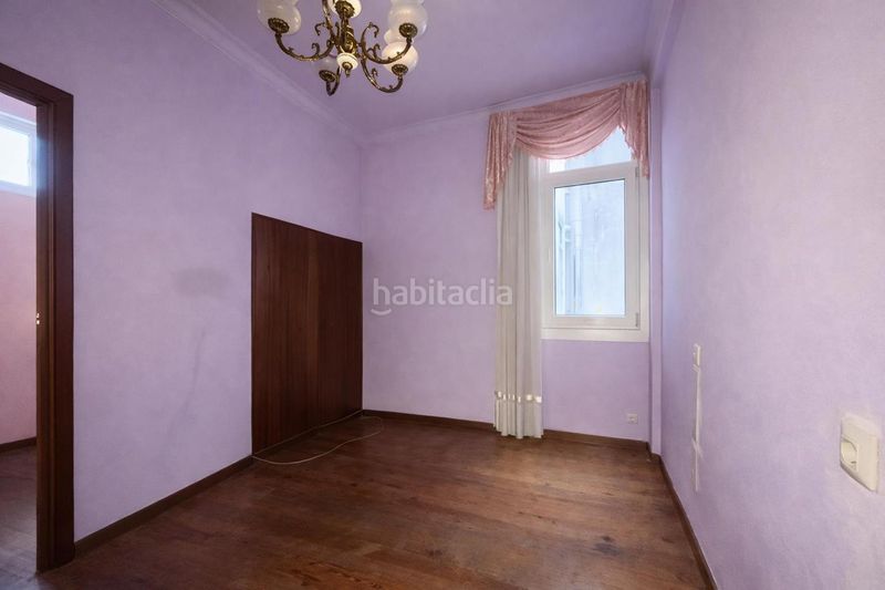 Foto ecd6f86f-543a-4cf8-b4ff-615d83a2c075. Pis a Ensanche Coruña (A)