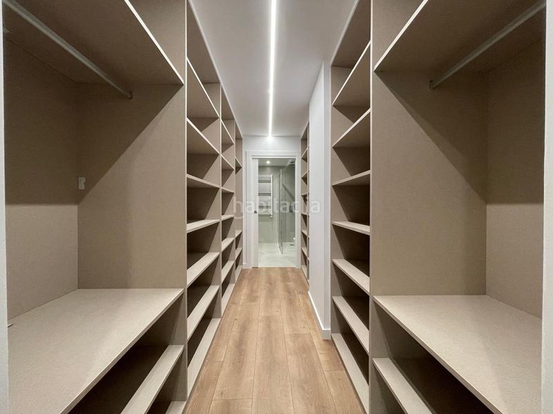 Foto 15f09abc-87d4-4de7-9ade-2090dff2702c. Pis amb calefacció a Ensanche Coruña (A)