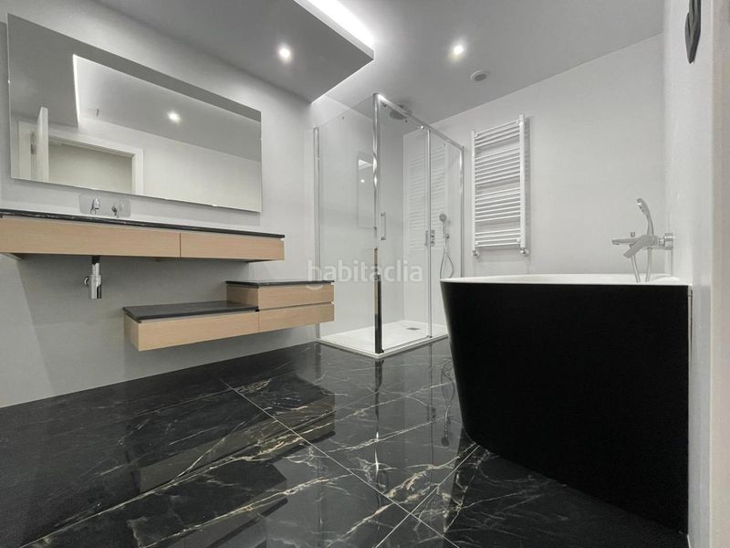 Foto 1b417e1a-e28a-4bd7-8a00-c7e206316476. Pis amb calefacció a Ensanche Coruña (A)