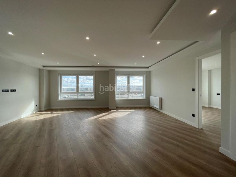 Foto 721c5ccf-dac7-4a49-8577-fe87fa94b2f1. Pis amb calefacció a Ensanche Coruña (A)