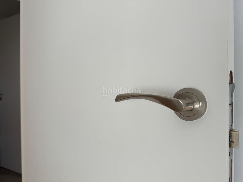 Foto 7bbf1fa6-bf96-40d0-9831-a504795f79d8. Pis amb aparcament a Elviña - A Zapateira Coruña (A)