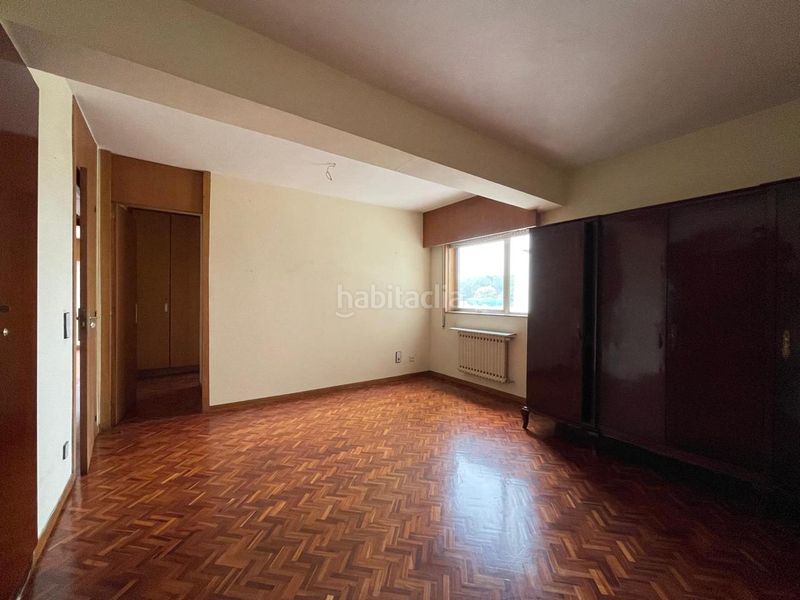 Foto 2e2d3346-13e8-40f8-b412-29eb7623cf42. Pis amb calefacció aparcament a San Pablo - Juan Flórez Coruña (A)