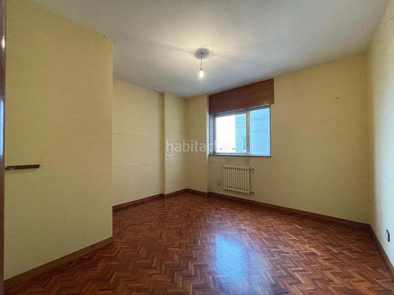 Foto 37f079ee-f81c-49d7-b19b-1785f93922b3. Pis amb calefacció aparcament a San Pablo - Juan Flórez Coruña (A)