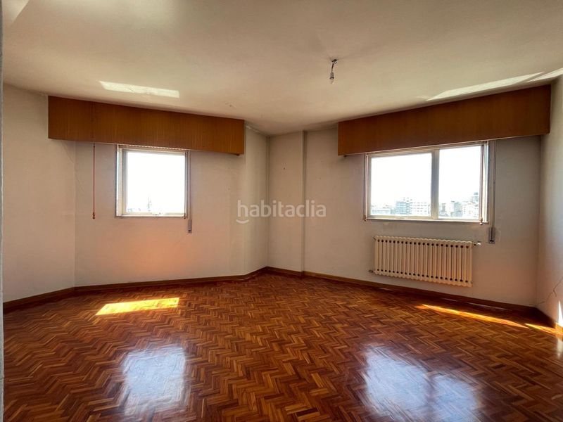 Foto 82f583ae-adc0-437b-b049-281c4adad8ad. Pis amb calefacció aparcament a San Pablo - Juan Flórez Coruña (A)