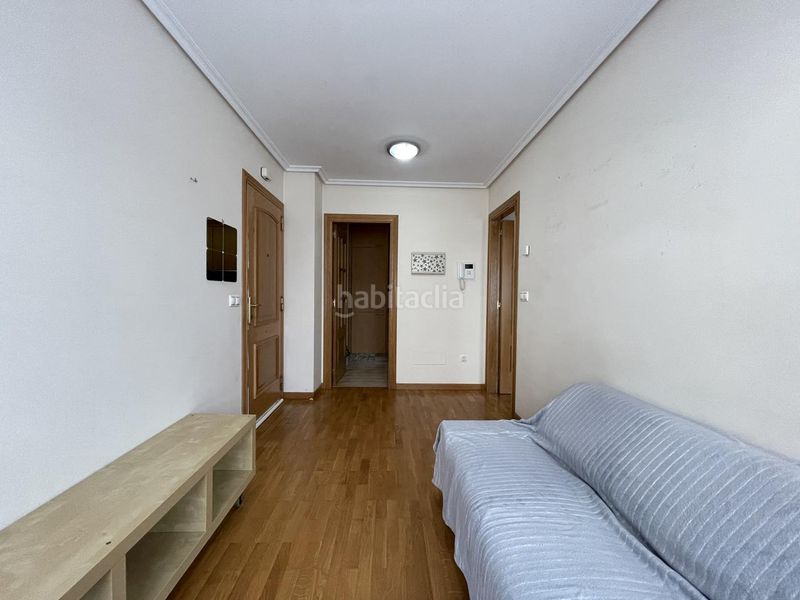 Foto 659a4f11-312e-47d1-b8fe-c13a4594afc2. Estudi amb calefacció a Monte Alto - Zalaeta - Atocha Coruña (A)