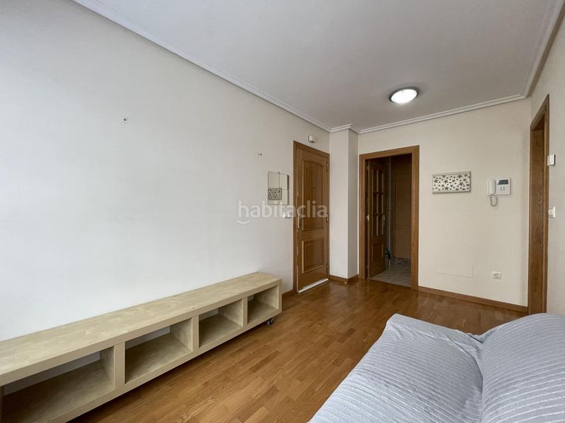 Foto 7fa80c0a-a7fd-405e-ba73-f681d88dc40a. Estudi amb calefacció a Monte Alto - Zalaeta - Atocha Coruña (A)