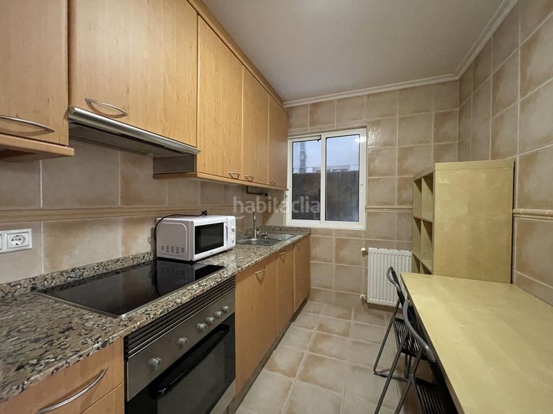 Foto ab639bbb-bb24-4f5c-8d0f-d2864b6f569f. Estudi amb calefacció a Monte Alto - Zalaeta - Atocha Coruña (A)