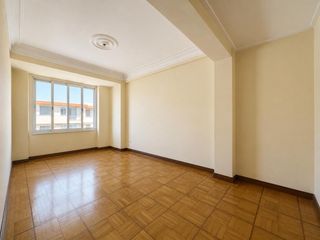 Etagenwohnung in Ensanche