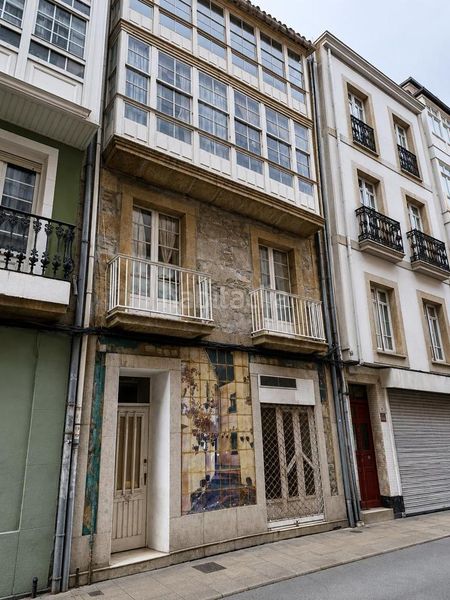 Foto a43da141-b398-402c-9afc-b476bbf685a5. Edifici a Ensanche Coruña (A)
