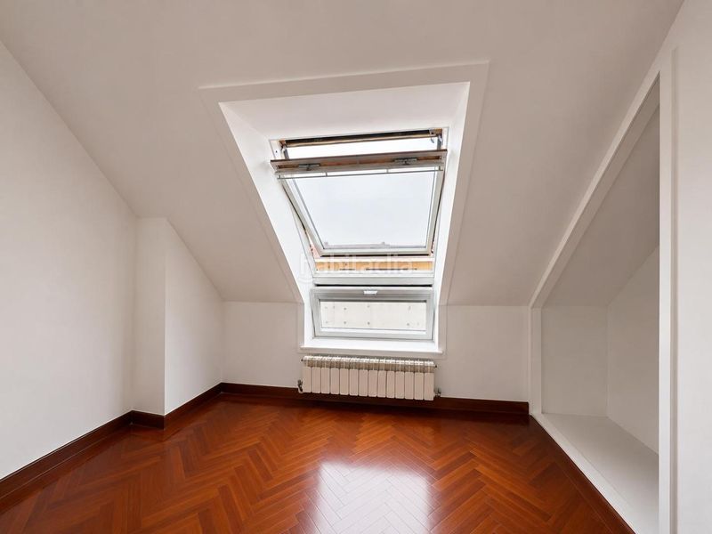 Foto bb2d9188-7106-4f3f-9035-0ac788438fab. Àtic amb calefacció aparcament a Portádego - Vilaboa Norte Culleredo