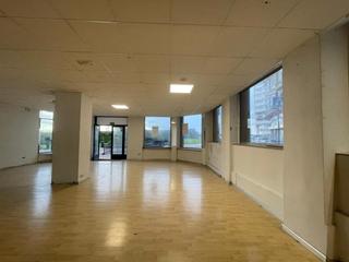 Business premise in Linares Rivas 57