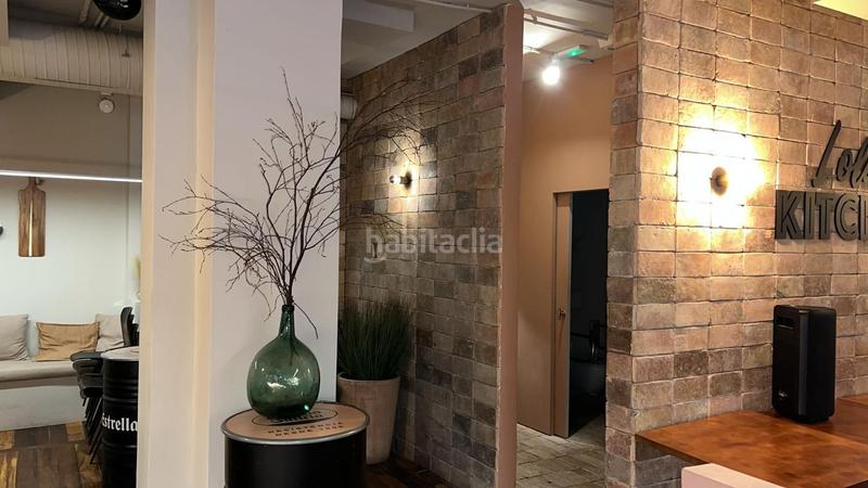 Foto 3afee4ff-634d-46d6-97f9-e187bcaaa5da. Alquiler local comercial en Ensanche Coruña (A)