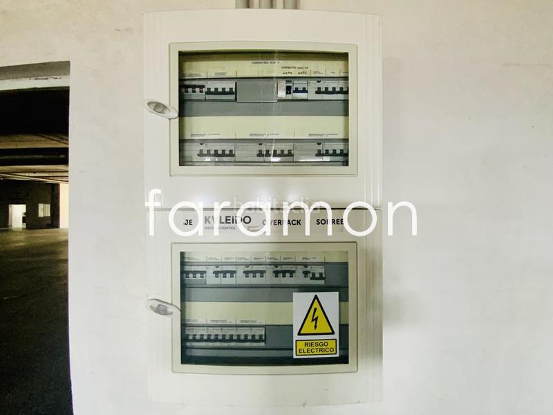 Foto 03297bc9-b3b5-4ece-8e8b-d9d01cc12e76. Fabrikhalle in Valadares - Beade Vigo