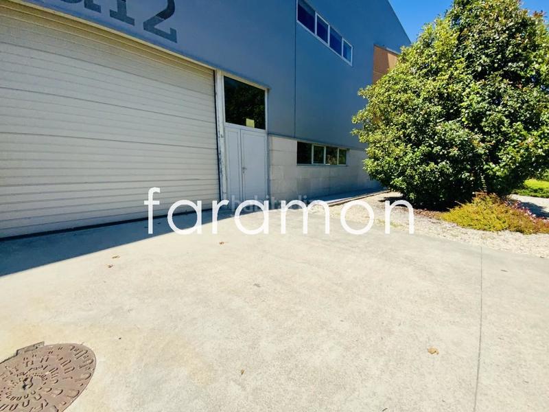 Foto 0a0d8a1c-15d7-42a3-99fc-5847558c20e9. Fabrikhalle in Valadares - Beade Vigo