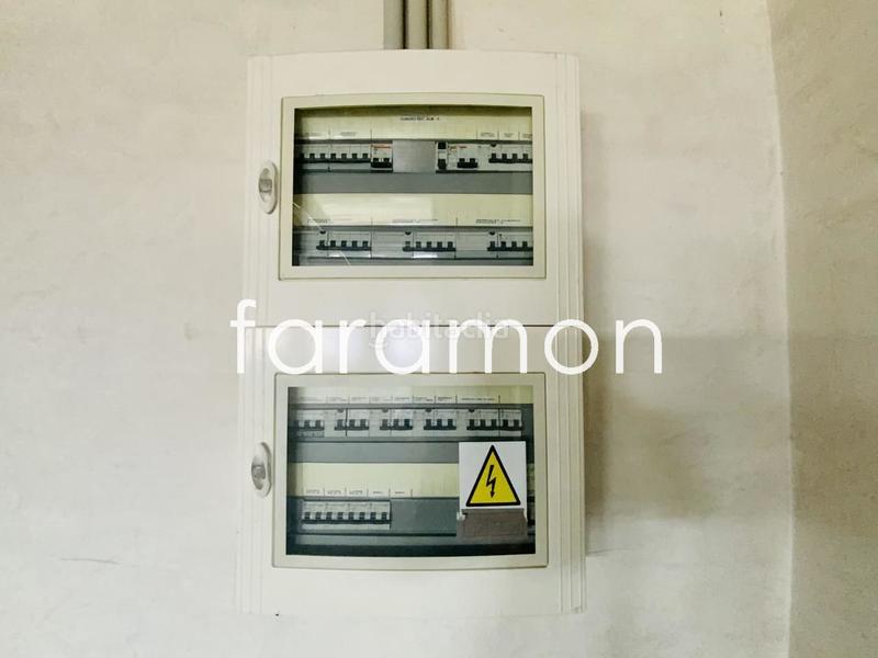 Foto 2feaf30f-d6d9-44c3-b904-f4e83a470c6d. Fabrikhalle in Valadares - Beade Vigo