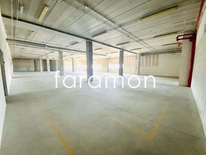 Foto 3dccb310-0331-4450-bc37-41696744c63c. Fabrikhalle in Valadares - Beade Vigo