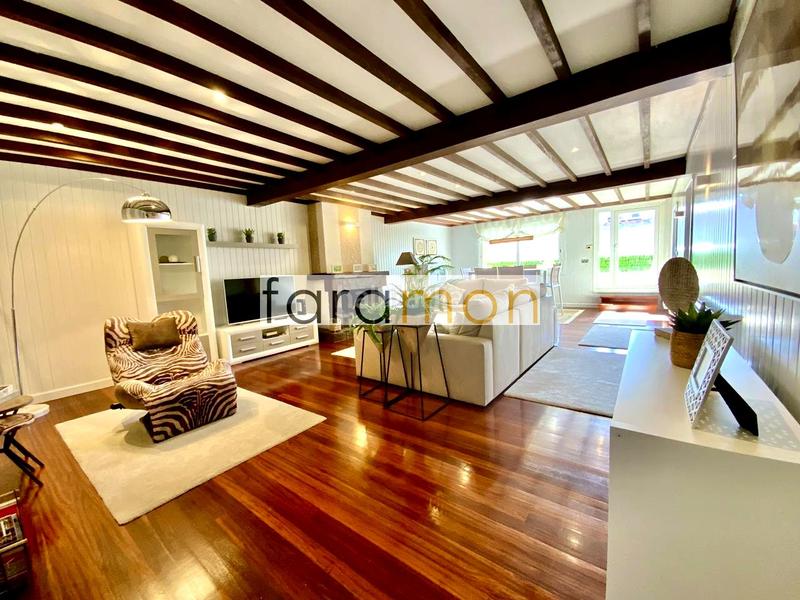 Foto ab1cc587-b0a1-4ec9-98f7-c959ed8f5d56. Alquiler ático fantástico ático totalmente exterior, con 2 amplias terrazas, 3 dormitorios en formato suite, 3 baños y garaje. en Vigo