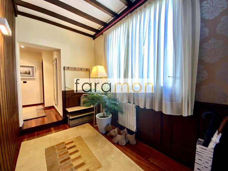 Foto ca59c733-5d97-4824-8d7a-cf31a07465b8. Alquiler ático fantástico ático totalmente exterior, con 2 amplias terrazas, 3 dormitorios en formato suite, 3 baños y garaje. en Vigo