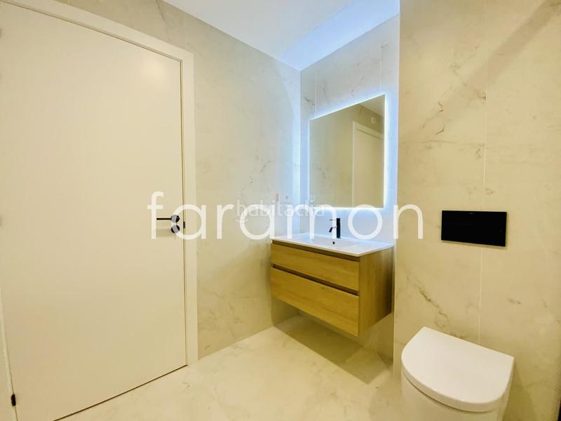 Foto 5084e4da-6b3e-408a-8c9b-59ced64781f3. Alquiler piso fantástico apartamento en plaza de compostela en Vigo