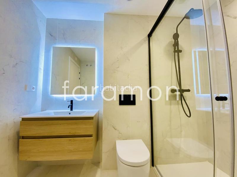 Foto 73355e95-2642-4304-a0af-90ab840d7f67. Alquiler piso fantástico apartamento en plaza de compostela en Vigo