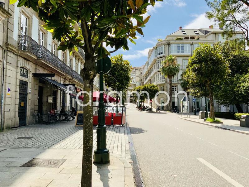 Foto b1aacaa5-0324-4006-869d-8a8b8ea53512. Alquiler piso fantástico apartamento en plaza de compostela en Vigo