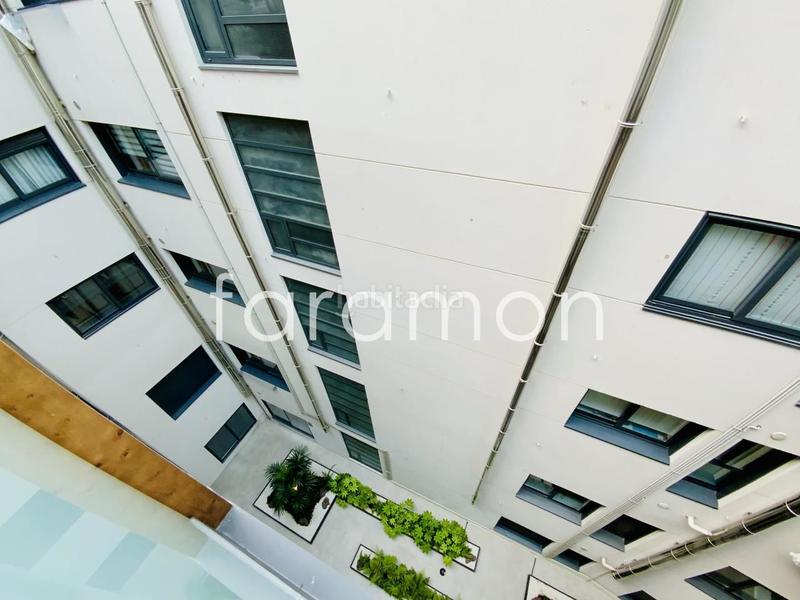 Foto ecd41c82-1dbb-4a77-9783-5f40f6adcb9f. Alquiler piso fantástico apartamento en plaza de compostela en Vigo