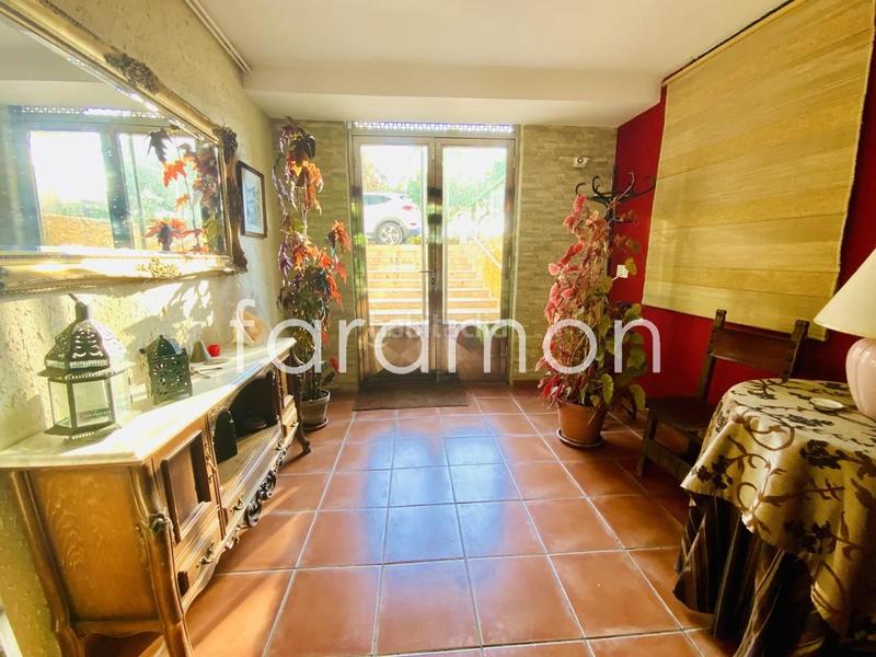 Foto 6a41770c-0414-4558-8e08-de74afb579c3. Casa fantástico chalet con amplio jardín y piscina en Carracedelo