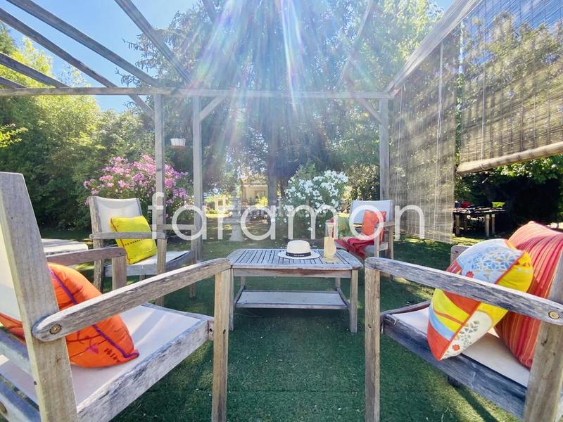 Foto a6974f71-473a-4ebf-9af5-16d0d62b6869. Casa fantástico chalet con amplio jardín y piscina en Carracedelo