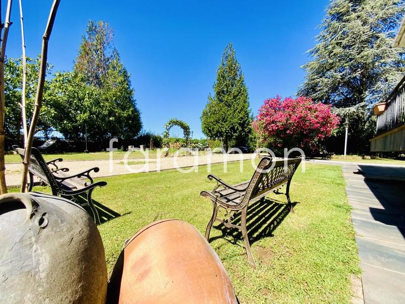 Foto ead087e1-64e4-4b1e-9b71-c2f8ece17850. Casa fantástico chalet con amplio jardín y piscina en Carracedelo