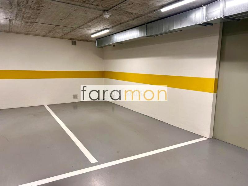 Foto 596c21f1-eb9b-4875-b72f-033dd236e090. Aparcament cotxe a Centro - Areal Vigo