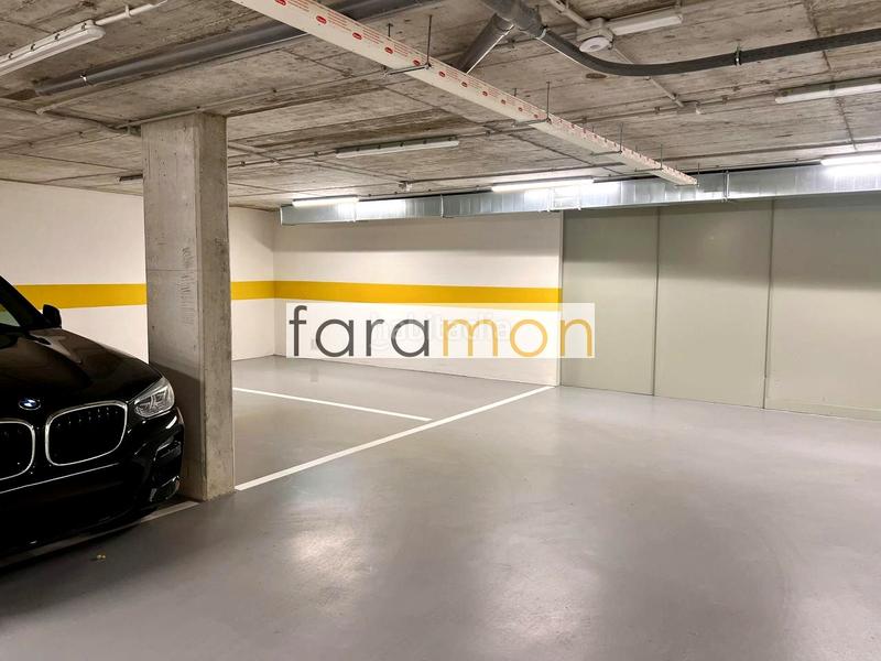 Foto d1cf5931-241b-4b08-bee9-4aa37ea5aeee. Aparcament cotxe a Centro - Areal Vigo