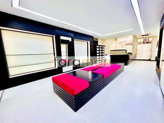 Business premise in Rúa Do Ecuador