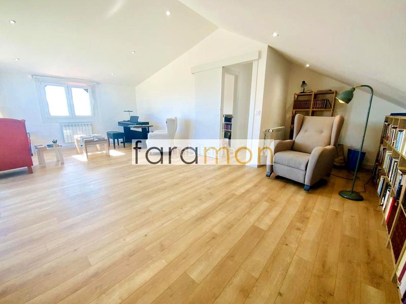 Foto 71f6cb0c-d9f1-452f-b122-1c3886e0908a. Maison avec chauffage parking dans Panxón Nigrán