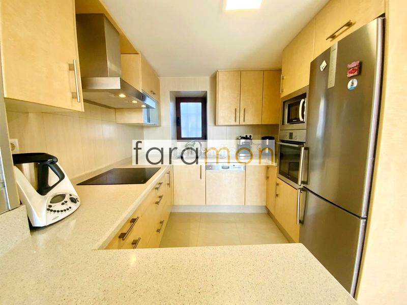 Foto d73098fb-19d3-4cf3-a2d3-11353d3f69a3. Maison avec chauffage parking dans Panxón Nigrán