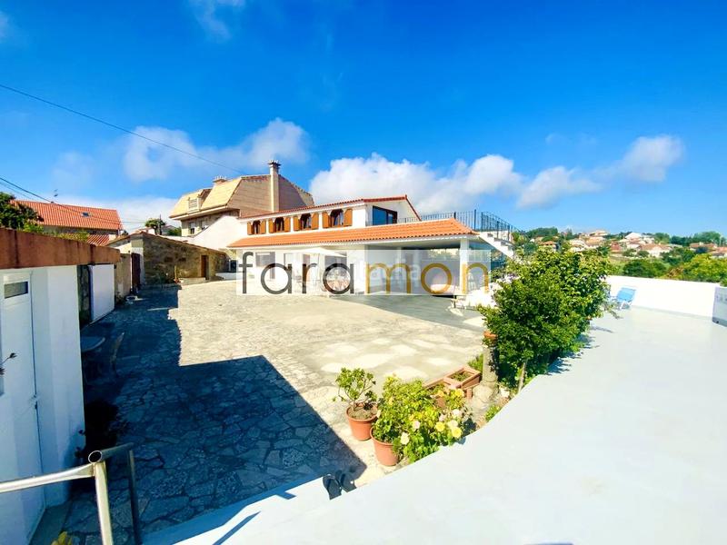 Foto fabe5b24-bbc9-4d89-811b-ae21150dccbe. Maison avec chauffage parking dans Panxón Nigrán