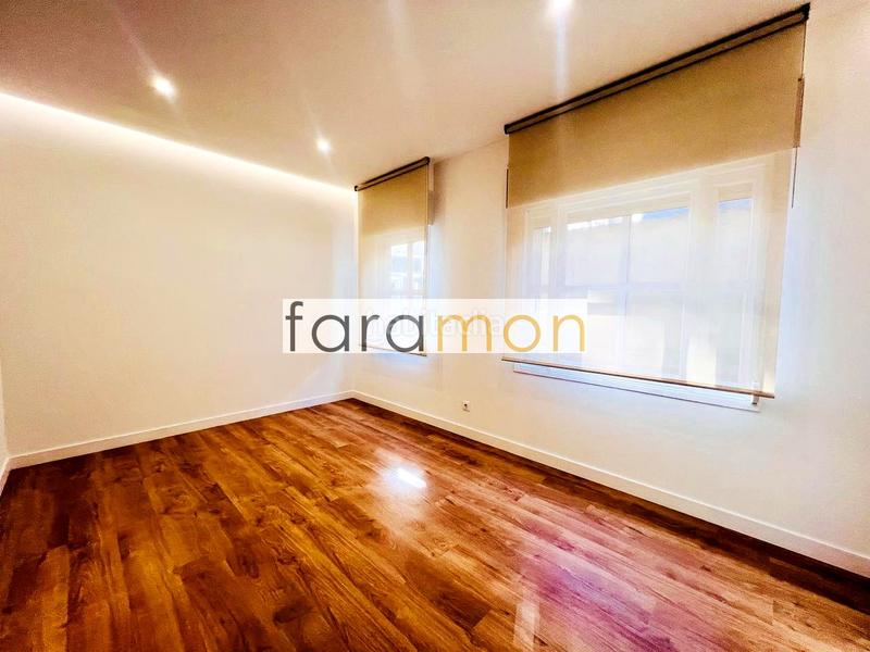 Foto 7d76edbd-ecf8-4704-ba82-167f4b7c2946. Appartement avec chauffage dans Plaza España - Corte Inglés Vigo