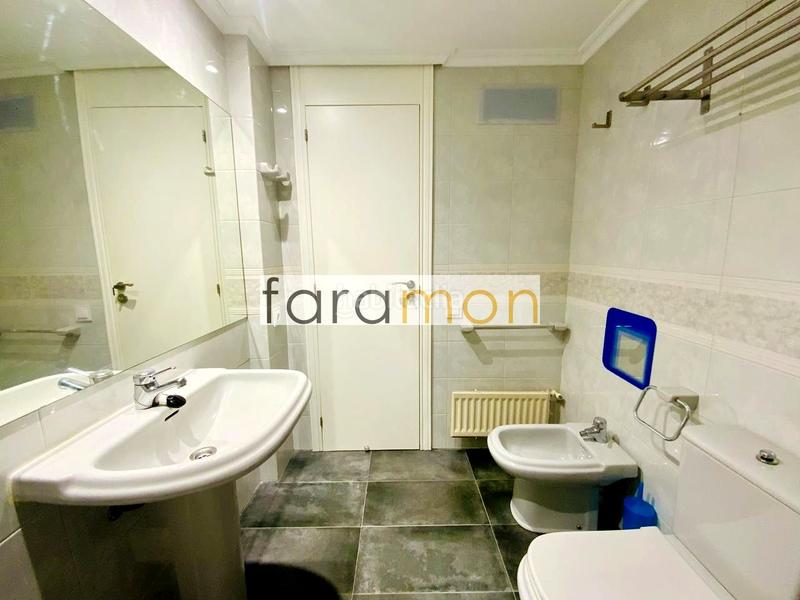 Foto 9a5bb4c6-5a06-461d-bb61-376055dd4a72. Piso fantastico y luminoso piso de 3 habitaciones, con garaje y trastero. en Vigo