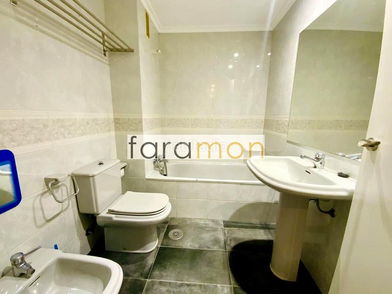 Foto f46fa4fd-1557-465b-bb30-fd8917a5d3e0. Piso fantastico y luminoso piso de 3 habitaciones, con garaje y trastero. en Vigo