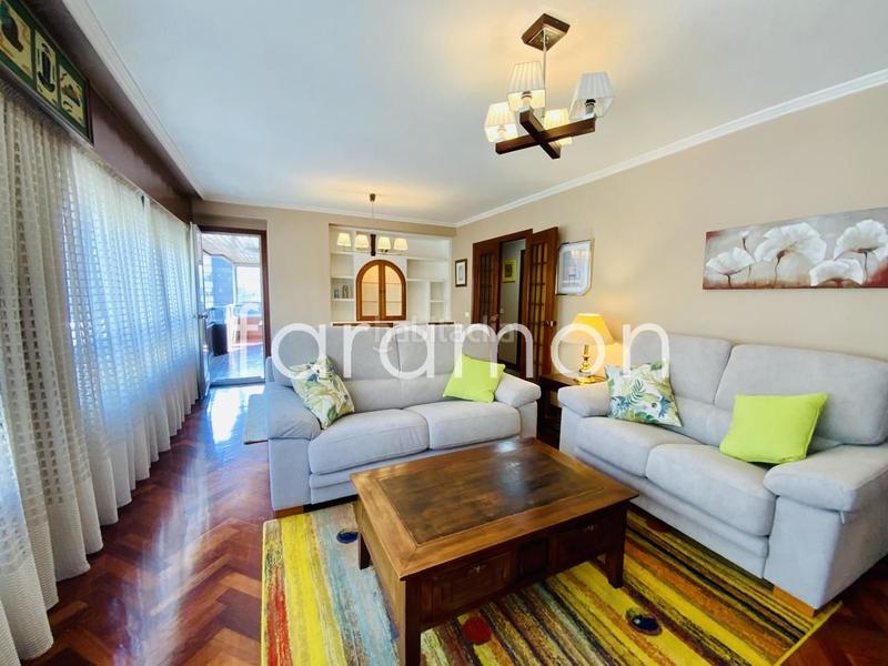 Foto 71142f83-fb48-43a8-b8e9-2018626fc7d7. Rent flat with heating parking in Centro - Areal Vigo