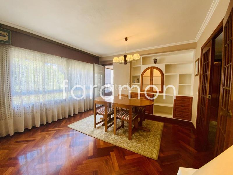 Foto e9fc738c-607a-4db3-a2e8-cb070b4a3d7a. Rent flat with heating parking in Centro - Areal Vigo