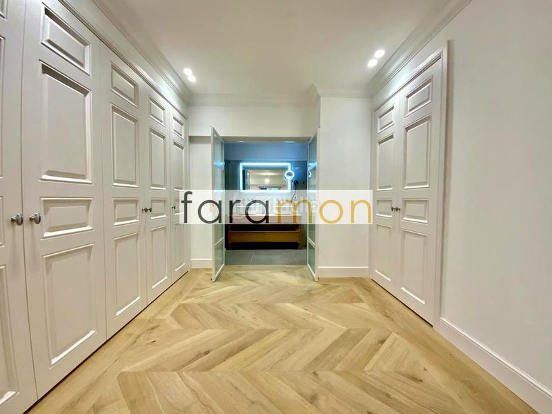 Foto 3b1405b6-9424-4511-abf3-070d73989c12. Flat with heating parking in Centro - Areal Vigo