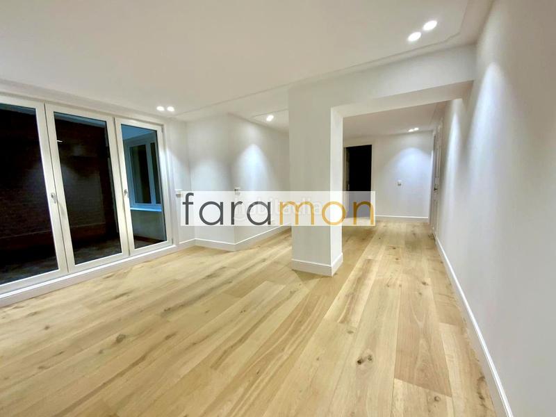 Foto 4418d4d8-4dbb-4d7f-815c-cb71ffde725c. Flat with heating parking in Centro - Areal Vigo