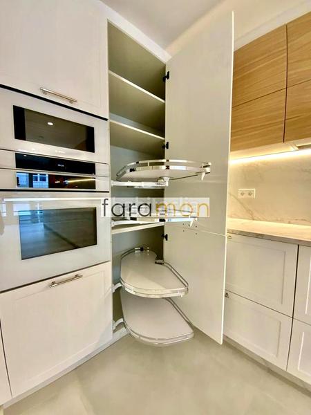 Foto 4d3cf7d6-1649-4f88-8d2a-5a2a30b3dcf0. Flat with heating parking in Centro - Areal Vigo