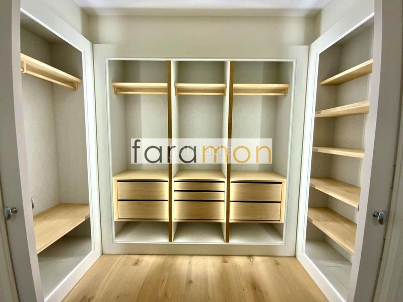 Foto 5b9e9c30-a08c-4252-9e8d-27dd7751fd1e. Flat with heating parking in Centro - Areal Vigo