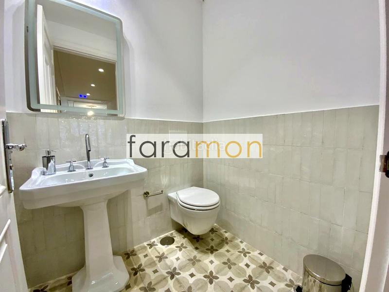 Foto ce78b9db-daec-41f1-ace1-74c4a5af044b. Flat with heating parking in Centro - Areal Vigo