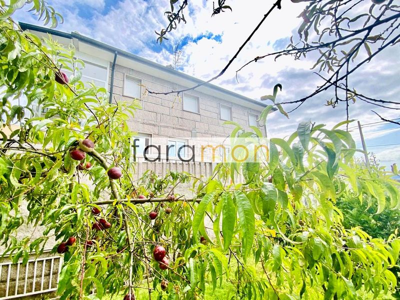 Foto df2b7ded-5618-475a-880a-258fa7429745. Casa amb calefacció aparcament a Coruxo - Oia - Saiáns Vigo