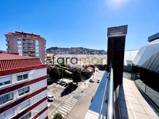 Rent Penthouse  Avenida de emilio martínez garrido. Fantástico y moderno atico con terraza y totalmente amueblado.